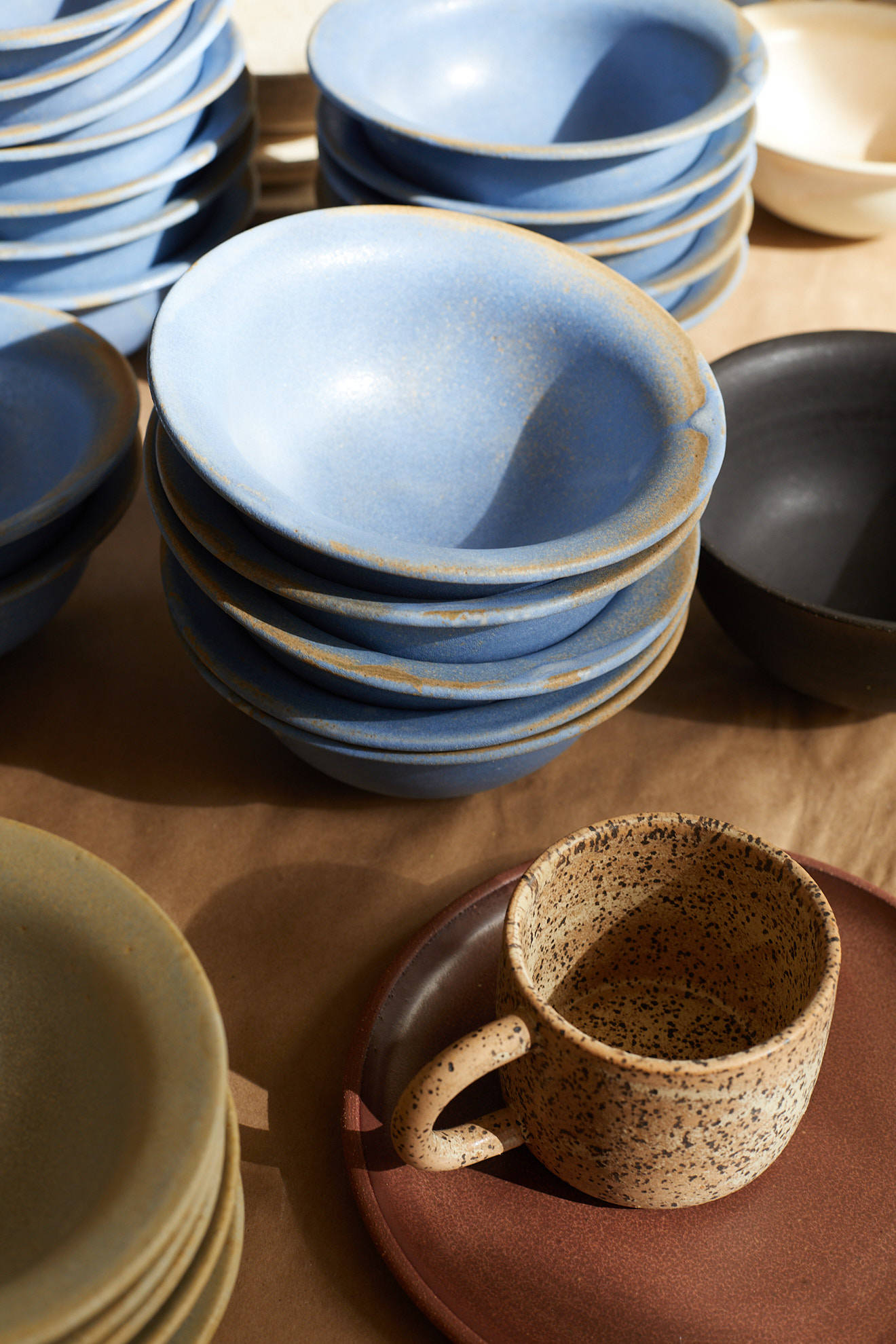 Lindsey Wohlgemuth ceramicist and maker of Era Ceramics